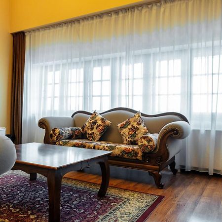 Park Hotel Kokshetau ชูชินสก์ ภายนอก รูปภาพ